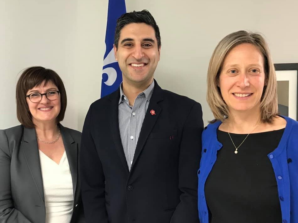 ohanne Whittom, Thomas Raffy, président-directeur général du CÉNB et Flavie-Isabelle Hade.