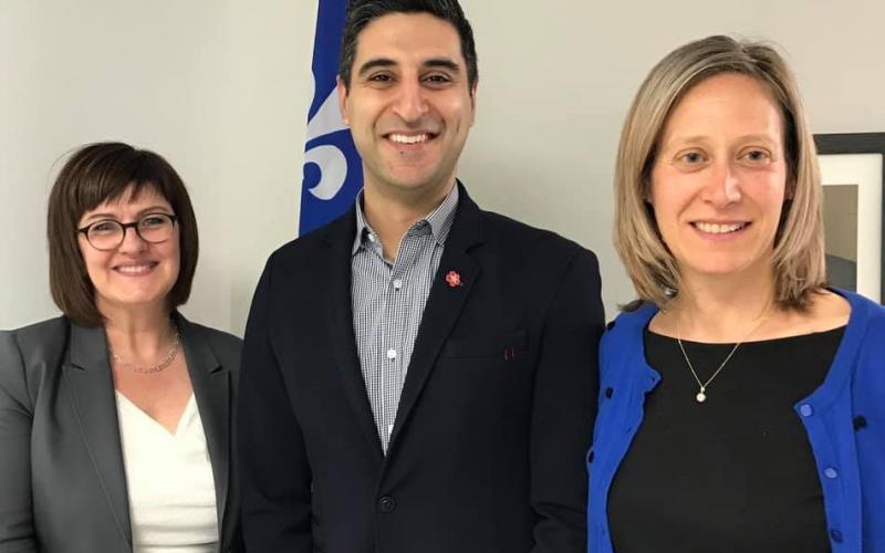 ohanne Whittom, Thomas Raffy, président-directeur général du CÉNB et Flavie-Isabelle Hade.